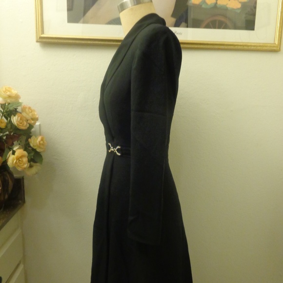 Kenar Petite Long Sleeve Black Dress - Picture 6 of 8